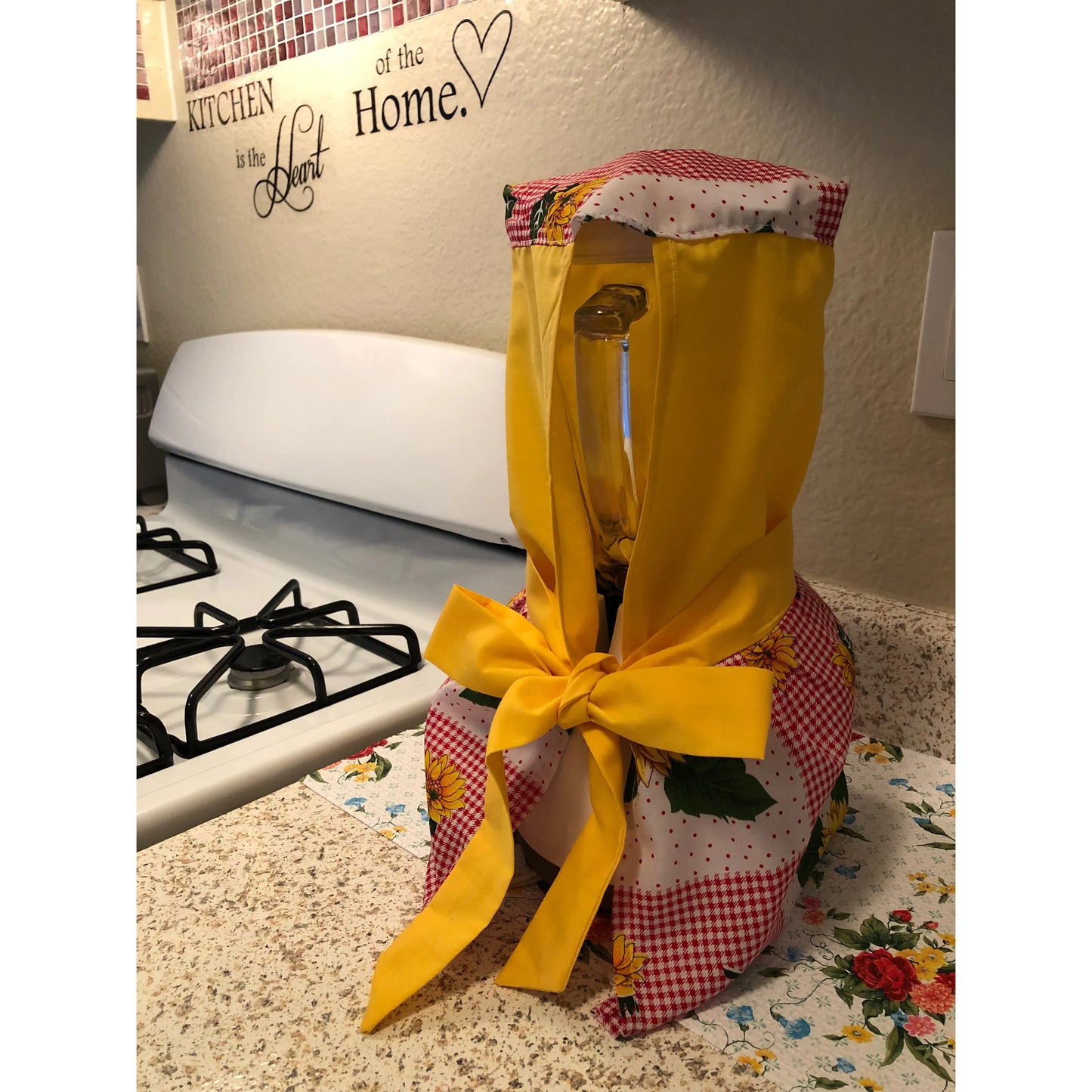 Dust Cover for Oster. Design: Sunny Sunflower/Red Checkered